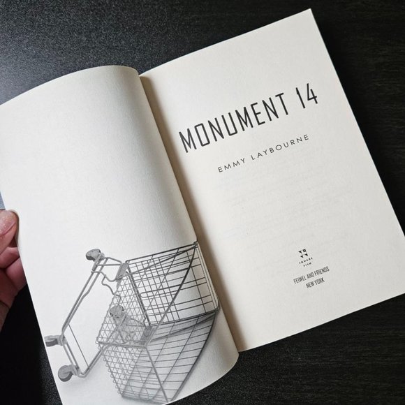 4/$20 Monument 14 by Emmy Laybourne - Paperback - Picture 2 of 5